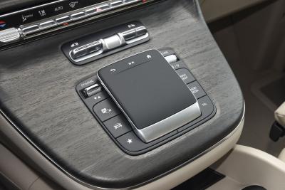 2024款 V 300 L 长轴距豪华版-内饰-图片-有驾