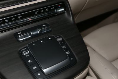 2024款 V 300 L 长轴距豪华版-内饰-图片-有驾