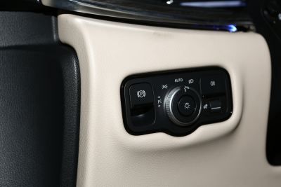 2024款 V 300 L 长轴距豪华版-内饰-图片-有驾
