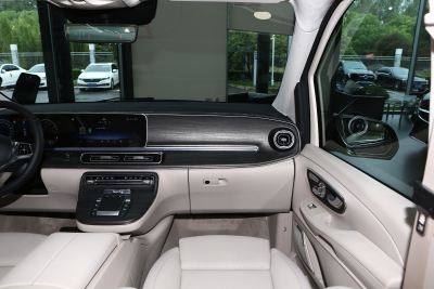 2024款 V 300 L 长轴距豪华版-内饰-图片-有驾