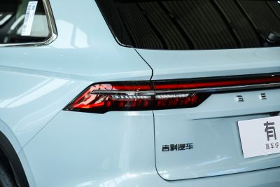 2022款 1.5T 雷神Hi·F油电混动版 Super睿-外观-图片-有驾 2022款 1.5T 雷神Hi·F油电混动版 Super睿-外观-图片-有驾