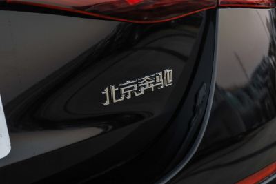 2026款 E 300 L 尊贵型-外观-图片-有驾