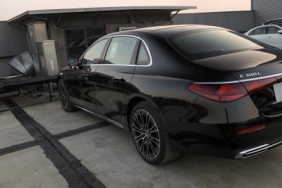 2026款 E 300 L 尊贵型-外观-图片-有驾