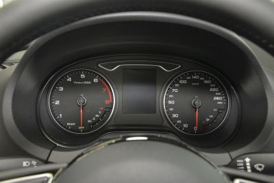 2015款 Cabriolet 40 TFSI-内饰-图片-有驾