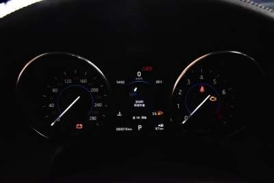 2016款 XF 2.0T 两驱风华版-内饰-图片-有驾
