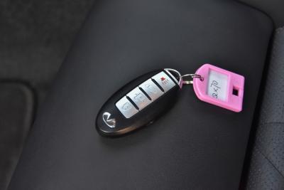 2015款 3.7L 绝影版-内饰-图片-有驾