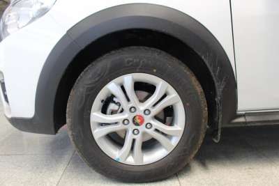 2015款 1.6L CVT豪华型-外观-图片-有驾