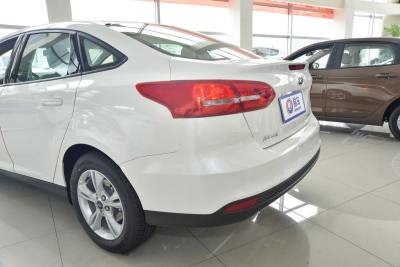 2015款 三厢 1.6L 手动舒适型-外观-图片-有驾