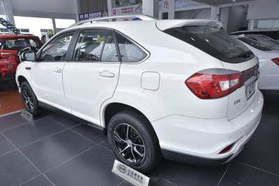 2015款 1.5T 升级版 手动尊贵型-外观-图片-有驾