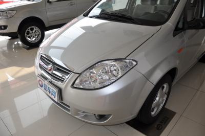 2011款 精致版 1.6L 手动7座-外观-图片-有驾