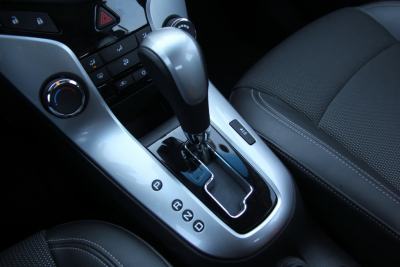 2013款 掀背 1.6T 自动旗舰型-内饰-图片-有驾