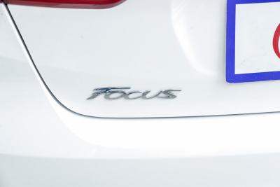 2015款 三厢 1.6L 手动舒适型-外观-图片-有驾