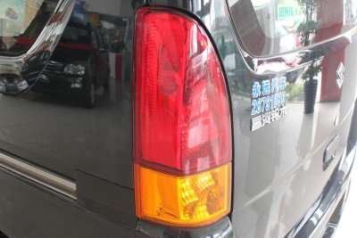 2010款 1.2L手动舒适型 阳光版-外观-图片-有驾