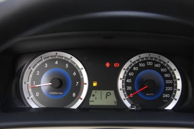 2013款 1.6L 手动豪华版-内饰-图片-有驾