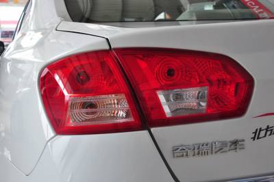 2012款 2.0L 手动典雅版-外观-图片-有驾