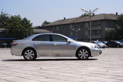 2010款 3.7 AWD-外观-图片-有驾