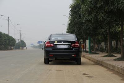 2011款 三厢 2.0L 自动旗舰版-外观-图片-有驾