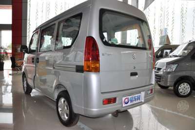 2009款 1.4L手动标准型 阳光版-外观-图片-有驾