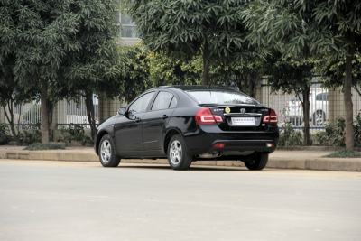 2011款 三厢 2.0L 自动旗舰版-外观-图片-有驾