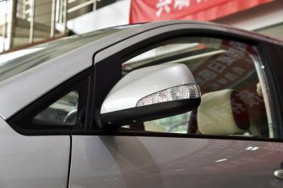 2015款 2.0L CVT宽悦版 223座-外观-图片-有驾
