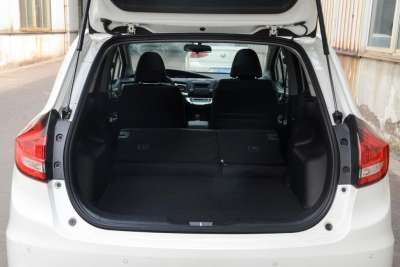 2020款 1.8L 自动舒适版 6座-空间-图片-有驾