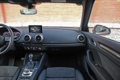 2017款 Cabriolet 40 TFSI-内饰-图片-有驾