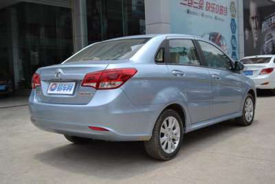 2013款 三厢 1.5L 自动乐尚版-外观-图片-有驾