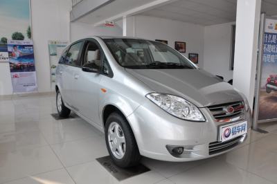 2011款 精致版 1.6L 手动7座-外观-图片-有驾