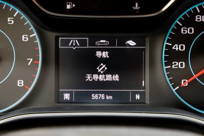 2018款 330T 双离合炫锋版-内饰-图片-有驾