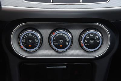 2015款 2.0L CVT旗舰版-内饰-图片-有驾