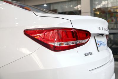 2019款 1.5T CVT豪华版 国VI-外观-图片-有驾