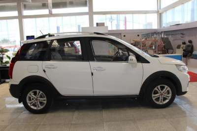 2015款 1.6L CVT豪华型-外观-图片-有驾