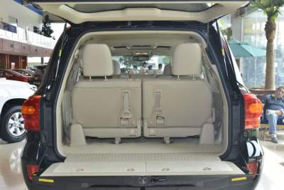 2012款 4.6L 自动VX-R-空间-图片-有驾