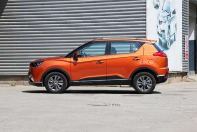 2018款 1.6L CVT旗舰定制版-外观-图片-有驾