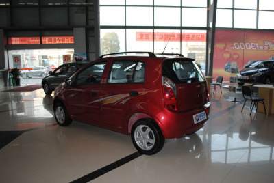 2011款 1.0L 手动传奇版-外观-图片-有驾