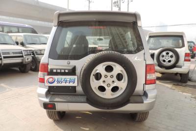 2013款 经典版 2.0L 四驱标准型-外观-图片-有驾
