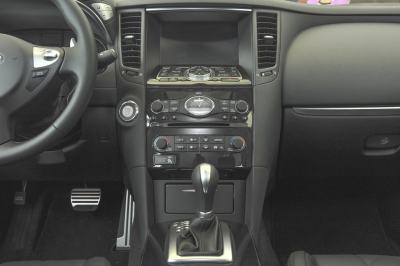 2013款 3.7L 标准版-内饰-图片-有驾