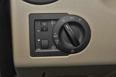 2014款 550S 1.8L 自动智选版-内饰-图片-有驾