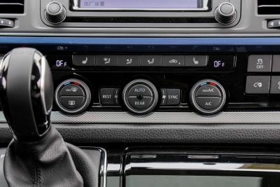 2018款 2.0TSI 四驱悠享版 7座-内饰-图片-有驾