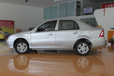 2012款 1.5L 手动运动型II-外观-图片-有驾