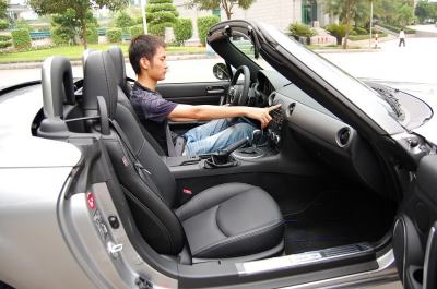 2009款 2.0-空间-图片-有驾