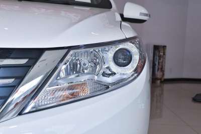 2014款 1.5L 手动智驱实尚型-外观-图片-有驾