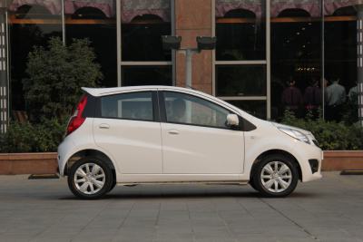 2013款 国际版 1.0L 豪华型-外观-图片-有驾
