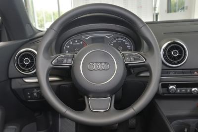 2015款 Cabriolet 40 TFSI-内饰-图片-有驾
