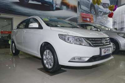 2014款 1.5L 手动智驱智尚型-外观-图片-有驾