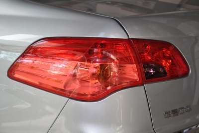 2011款 新锐版 1.5L 自动豪华型-外观-图片-有驾