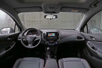 2018款 Redline 330T 双离合领锋版-内饰-图片-有驾
