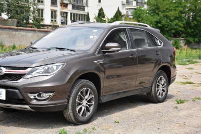 2017款 1.5T 手动尊贵型-外观-图片-有驾