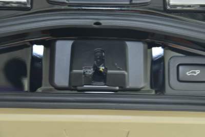 2012款 4.6L 自动VX-R-空间-图片-有驾
