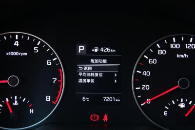 2017款  三厢 1.6L AT Premium-内饰-图片-有驾